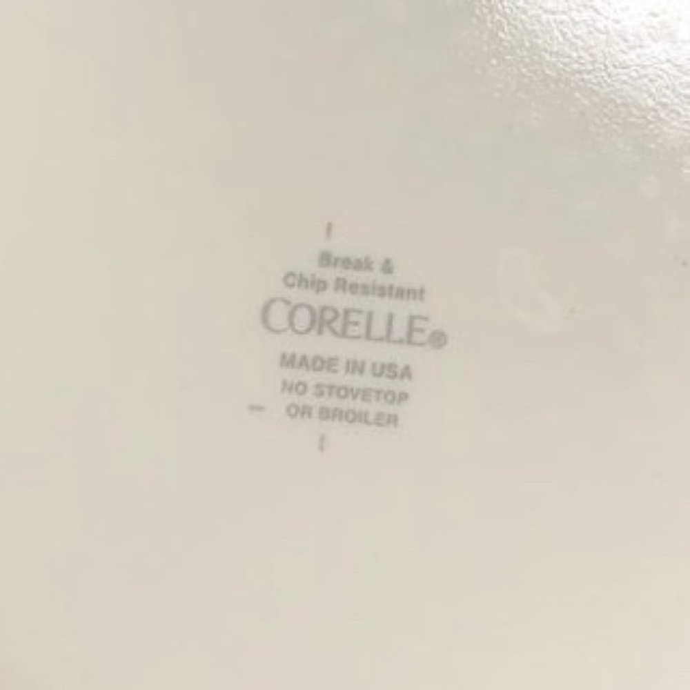 2 Corelle Gypsum 7 1/4” Salad Plates preowned - Picture 5 of 5